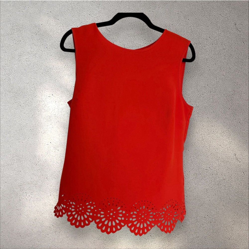 Luz Claiborne Scallop Edge Laser Cut Sleeveless Coral Red Tank Top size Medium